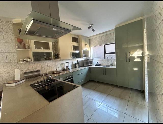 5 BEDROOM HOUSE FOR SALE IN BRAKPAN NORTH